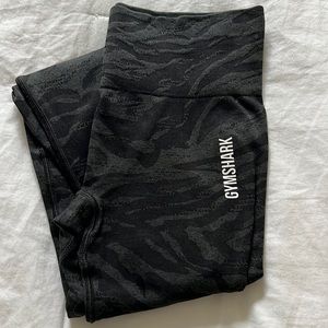 Gymshark adapt seamless zebra print